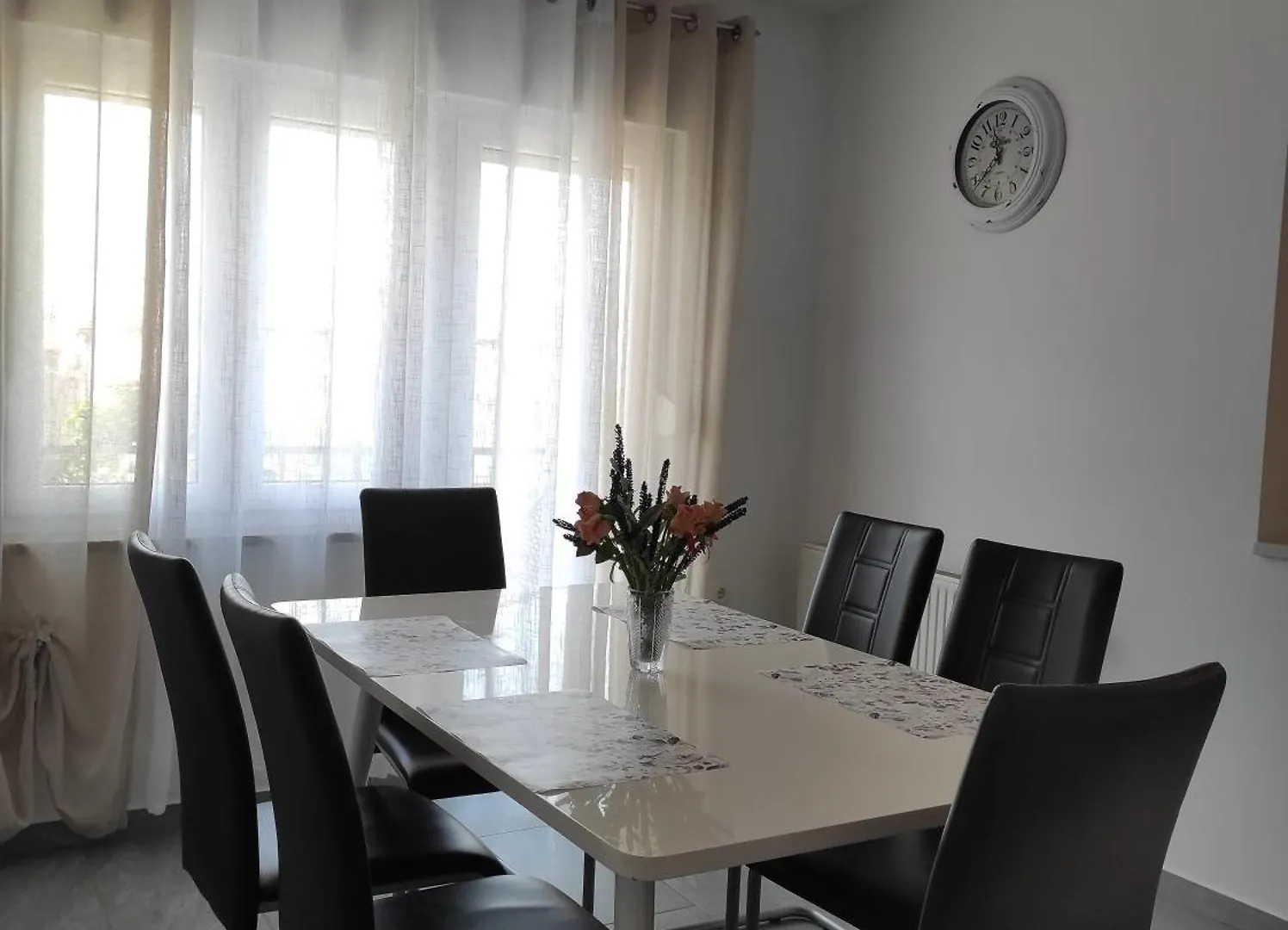 Zoran Vukusic Apartment